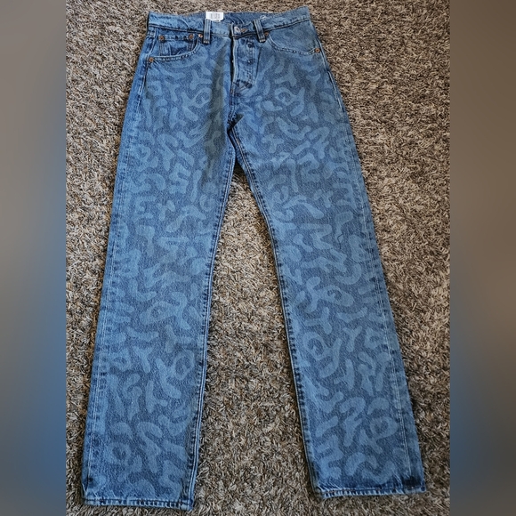 NWT Levi's Skate 501 Blue AOP Patterned Cotton Button Fly Jeans 29W - Picture 3 of 9